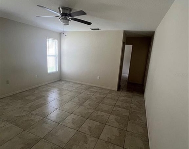 33 Orlando Boulevard - Photo Thumbnail 8