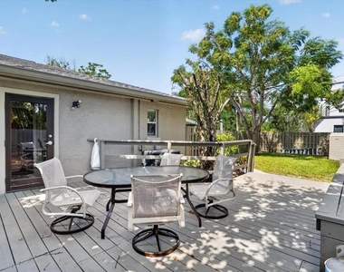 2755 S East Avenue - Photo Thumbnail 22