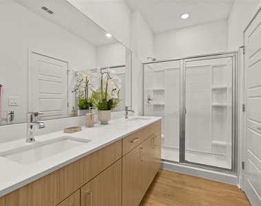 14551 Stellar Place - Photo Thumbnail 27