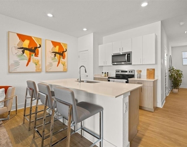 14551 Stellar Place - Photo Thumbnail 8