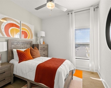 14551 Stellar Place - Photo Thumbnail 20