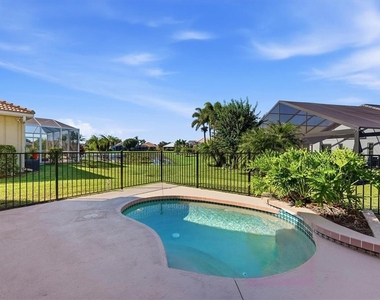 6998 Superior Street Circle - Photo Thumbnail 29