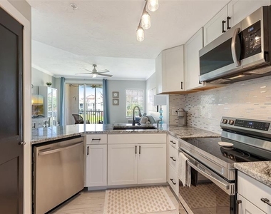 5655 Bentgrass Drive - Photo Thumbnail 9