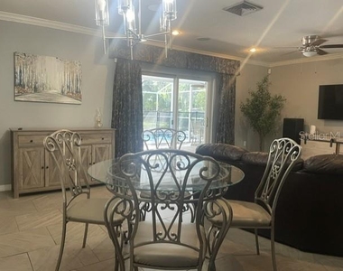 3737 Kingswood Drive - Photo Thumbnail 9