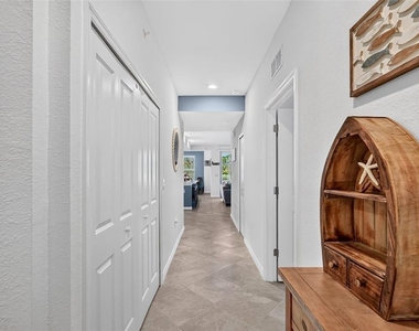 12440 Wellen Golf Street - Photo Thumbnail 7