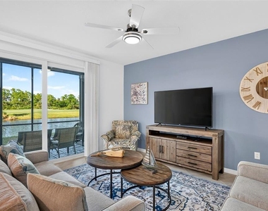 12440 Wellen Golf Street - Photo Thumbnail 18