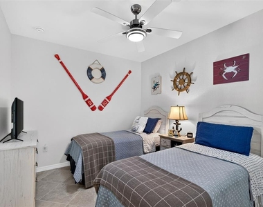 12440 Wellen Golf Street - Photo Thumbnail 25
