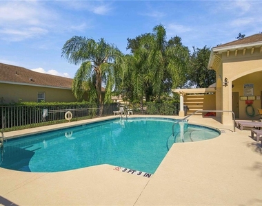 9315 34th Court E - Photo Thumbnail 40