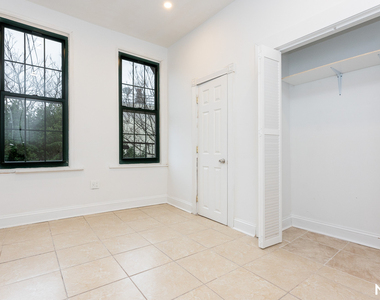 59 Wilson Ave - Photo Thumbnail 9