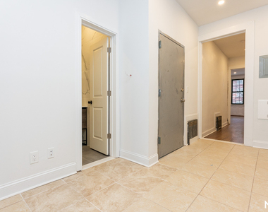 59 Wilson Ave - Photo Thumbnail 3