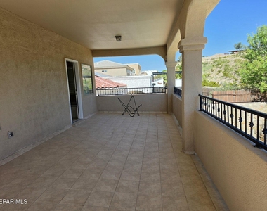 1456 Cherokee Ridge Drive - Photo Thumbnail 24