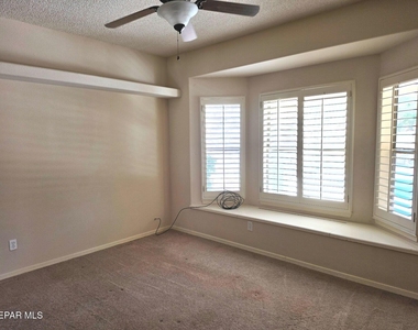 1456 Cherokee Ridge Drive - Photo Thumbnail 13