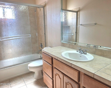 1456 Cherokee Ridge Drive - Photo Thumbnail 26