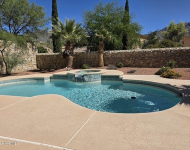 1456 Cherokee Ridge Drive - Photo Thumbnail 31