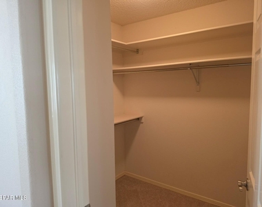 1456 Cherokee Ridge Drive - Photo Thumbnail 19