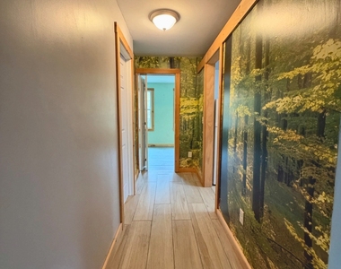 7r Silver Falls Road - Photo Thumbnail 4