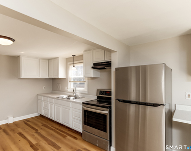 97 Brussels Avenue - Photo Thumbnail 20