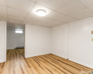 97 Brussels Avenue - Photo Thumbnail 16