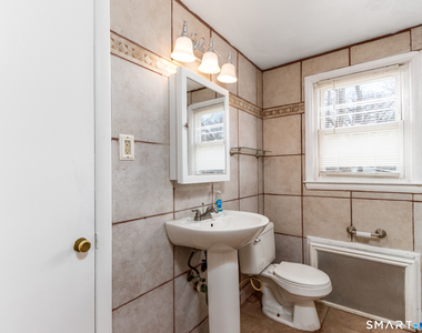97 Brussels Avenue - Photo Thumbnail 14