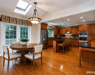 16 Hendrickson Lane - Photo Thumbnail 12