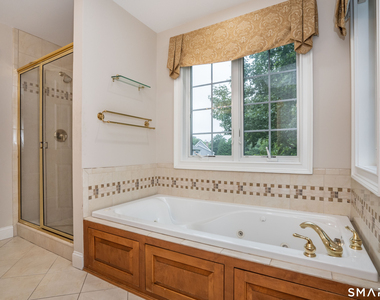16 Hendrickson Lane - Photo Thumbnail 24