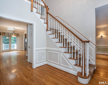 16 Hendrickson Lane - Photo Thumbnail 19