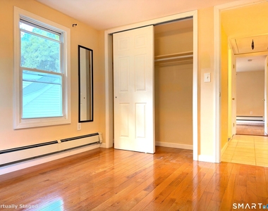 25 Railroad Avenue - Photo Thumbnail 11