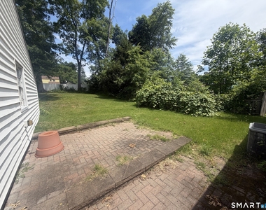 16 Harding Avenue - Photo Thumbnail 13