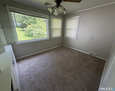 16 Harding Avenue - Photo Thumbnail 11