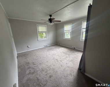 16 Harding Avenue - Photo Thumbnail 5