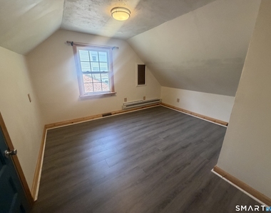 16 Harding Avenue - Photo Thumbnail 9