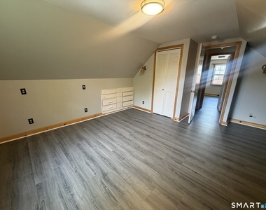 16 Harding Avenue - Photo Thumbnail 8