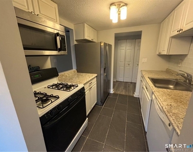 85 Brookwood Drive - Photo Thumbnail 4