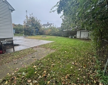 42 Girard Avenue - Photo Thumbnail 21