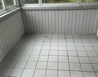 42 Girard Avenue - Photo Thumbnail 7
