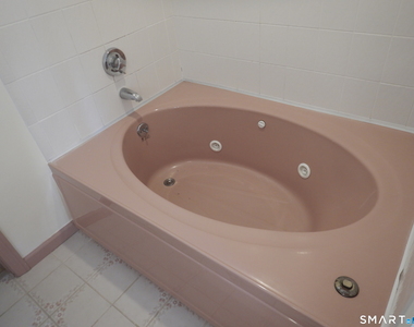 12 Ridgewood Drive - Photo Thumbnail 16