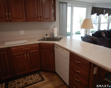 12 Ridgewood Drive - Photo Thumbnail 5