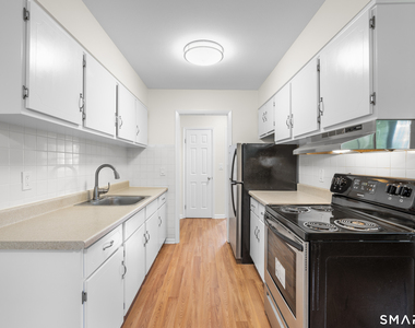 37 Enid Street - Photo Thumbnail 16