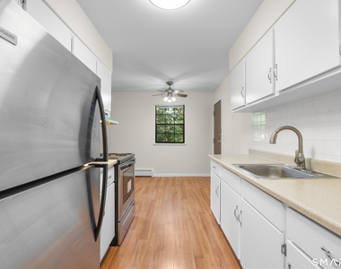 37 Enid Street - Photo Thumbnail 14