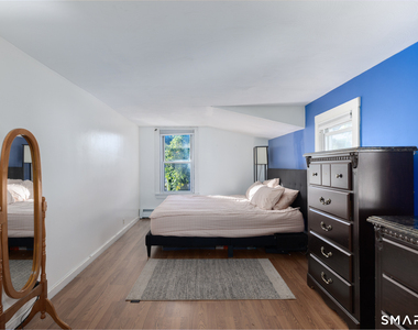 182 Elm Street - Photo Thumbnail 16
