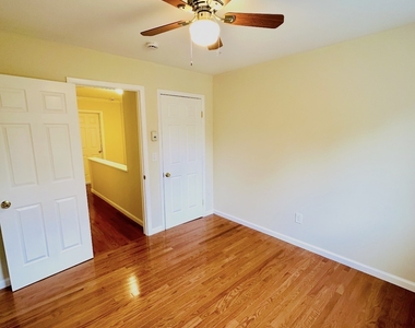 94 Cynthia Lane - Photo Thumbnail 18