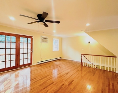 94 Cynthia Lane - Photo Thumbnail 6