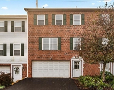 203 Northglen Court - Photo Thumbnail 19