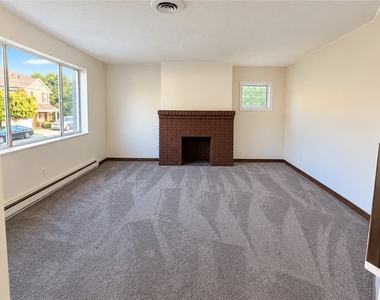 415 N 4th Street - Photo Thumbnail 3