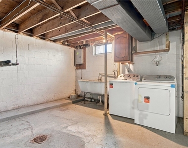 180 Highland Drive - Photo Thumbnail 18