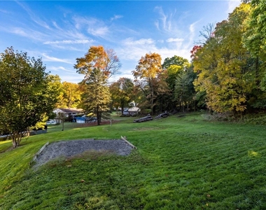 180 Highland Drive - Photo Thumbnail 22