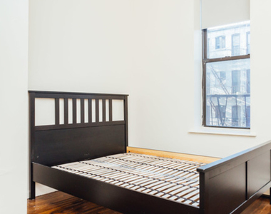 311 Jefferson St 11237 - Photo Thumbnail 1