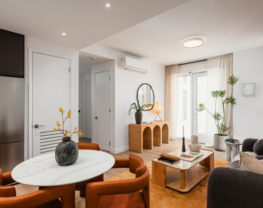 229 Wythe Ave - Photo Thumbnail 9