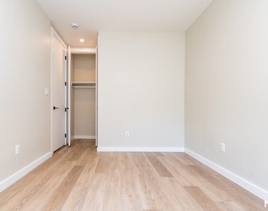 1584 Fulton St - Photo Thumbnail 12