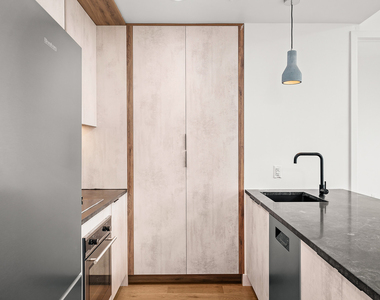 828 Metropolitan Ave - Photo Thumbnail 1